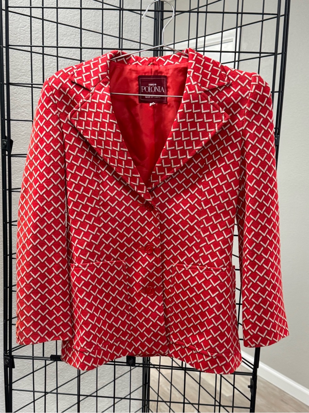 Polonia Red Patterned Women's Blazer with Notched Collar pit 18” L 24” Small